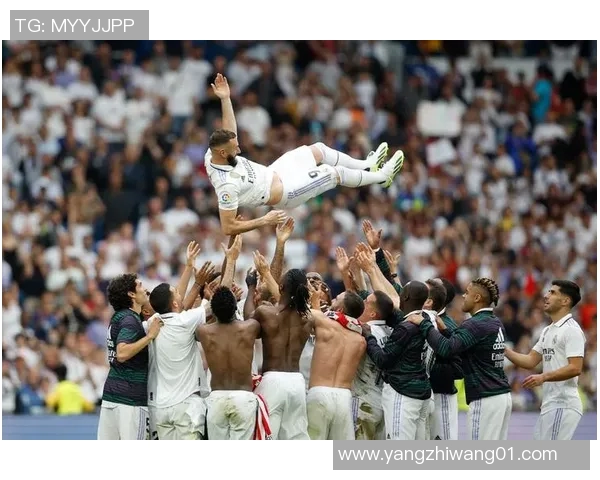 皇马新星马里亚诺的崛起与挑战：能否在球队中找到自己的位置