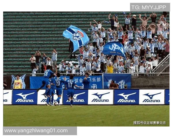 芝加哥与纽约红牛激战正酣比分更新及精彩瞬间回顾